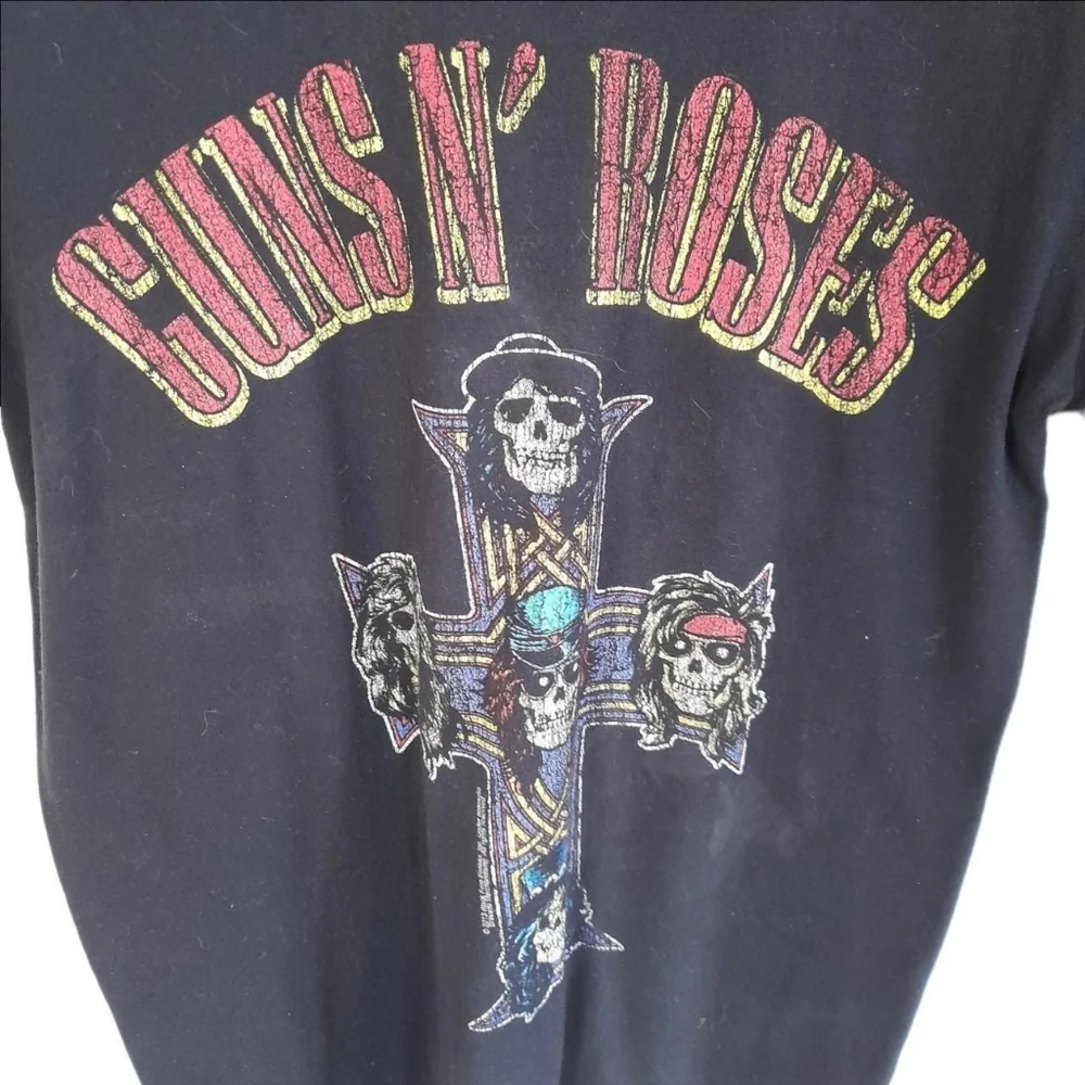 Guns N Roses Black Rock T-Shirt - Picture 2 of 4